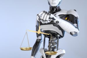 Imagem de robô andróide segurando uma Balança da Justiça representando a robotização na advocacia
